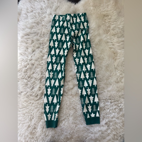 Hanna Andersson Green and White Tree Print Kids Organic Cotton Pajamas - Picture 5 of 8